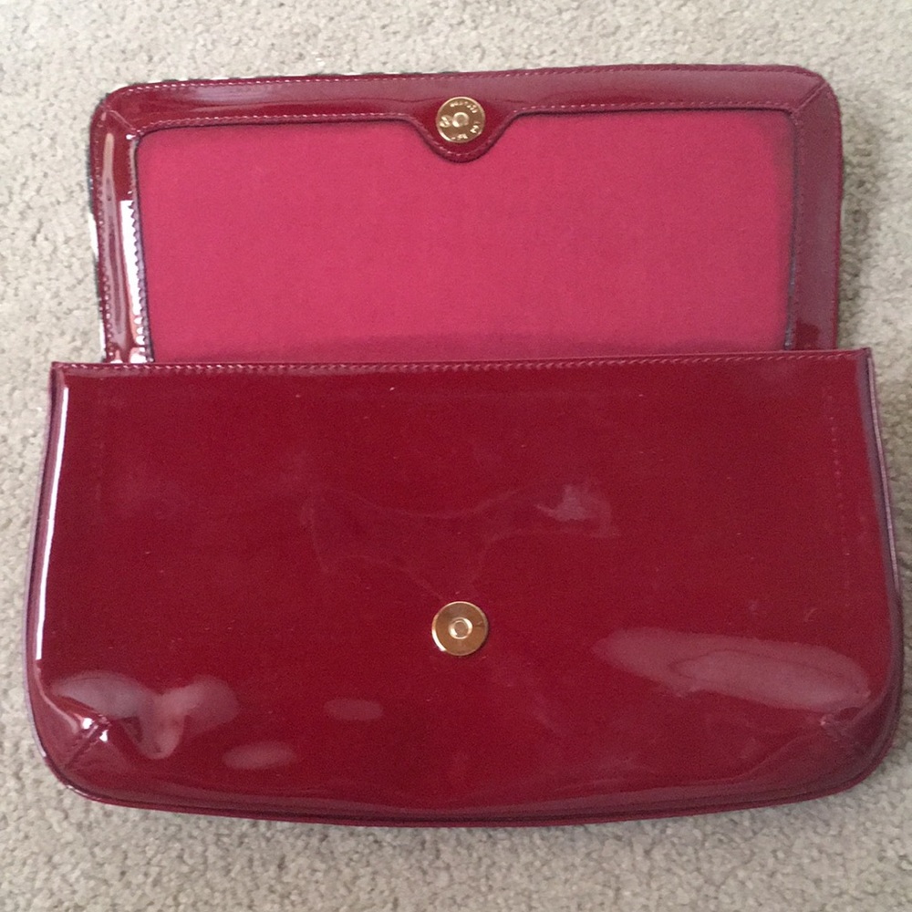 Beautiful Charles David Burgundy Patient Leather & Zebra Cow Hide Clutch - Picture 4 of 5